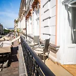 Luxapart Ii Beautiful Views With Breakfast Option Apartment