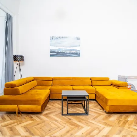 Luxapart Ii Beautiful Views With Breakfast Option Koszyce