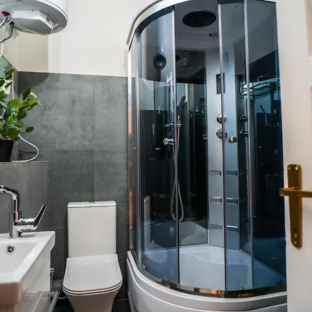 Luxapart Ii Beautiful Views With Breakfast Apartmán *