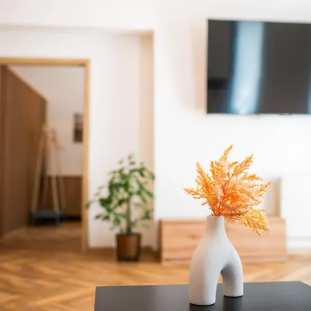 Appartement Luxapart Ii Beautiful Views With Breakfast *