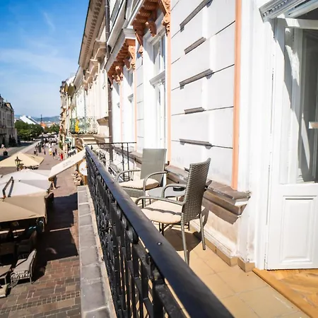 Luxapart Ii Beautiful Views With Breakfast Appartement