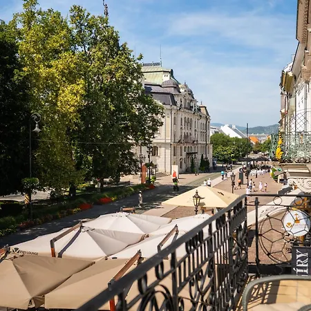 Luxapart Ii Beautiful Views With Breakfast Appartement Košice