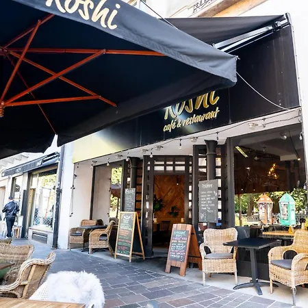 Lägenhet Luxapart Ii Beautiful Views With Breakfast Option Košice