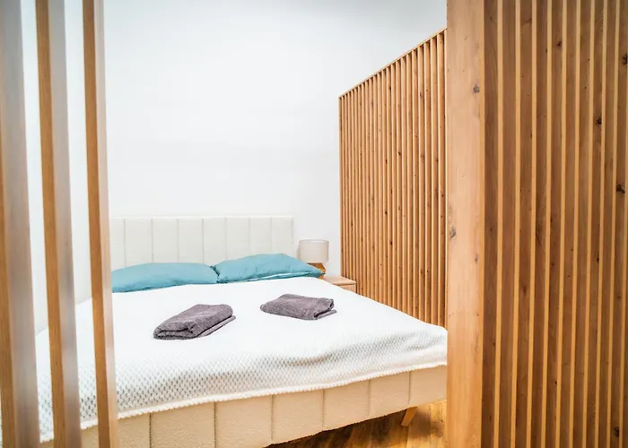 Apartman Luxapart Ii Beautiful Views With Breakfast *